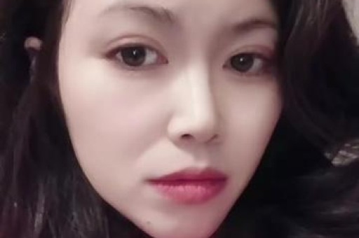 内娱男星‘绅士人设’崩塌剧组揩油被全网封禁！
