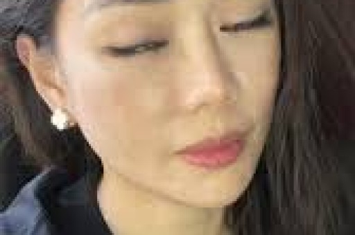 3大瓜！阿雅抄袭赵樱子当三当红小花交往多个老男星 个个离谱