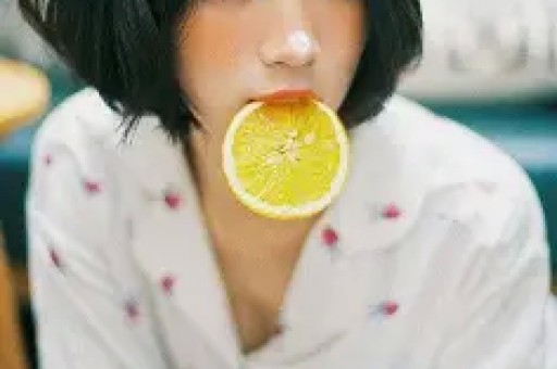 鞠婧祎陷偷漏税风波！丝芭实名举报引爆娱乐圈